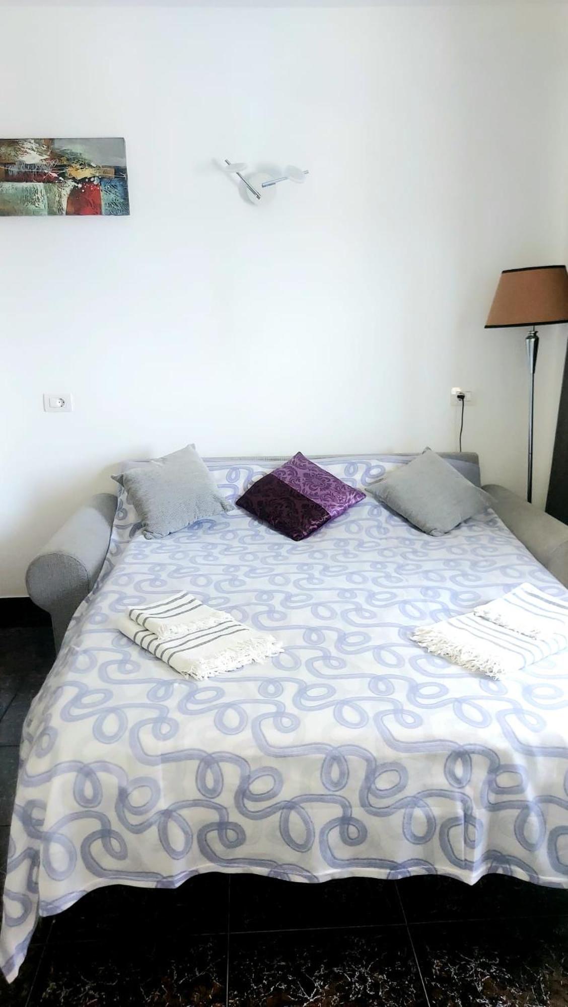 Casa Manny 1 *